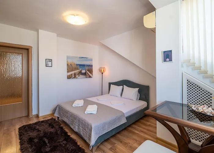 דירה 1bdrm Downtown *